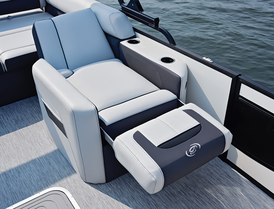 Barletta Corsa 25UE seat in the reclined position