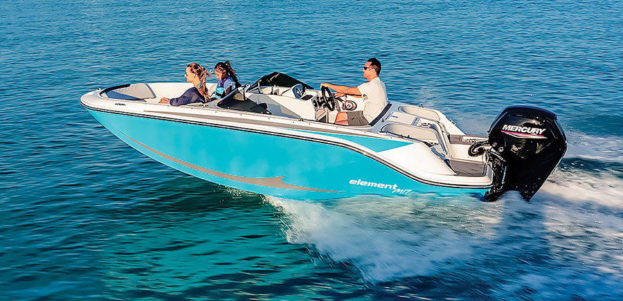 people cruising on the Bayliner Trophy Series T22CC