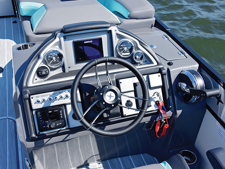 23 Ultimate Lounger STS 3.0 steering