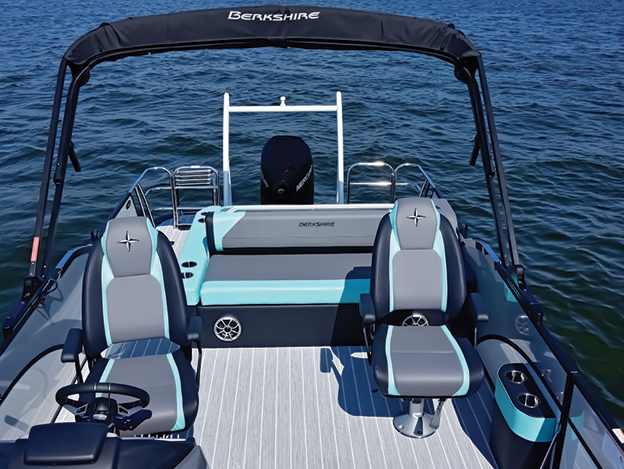 23 Ultimate Lounger STS 3.0 seating