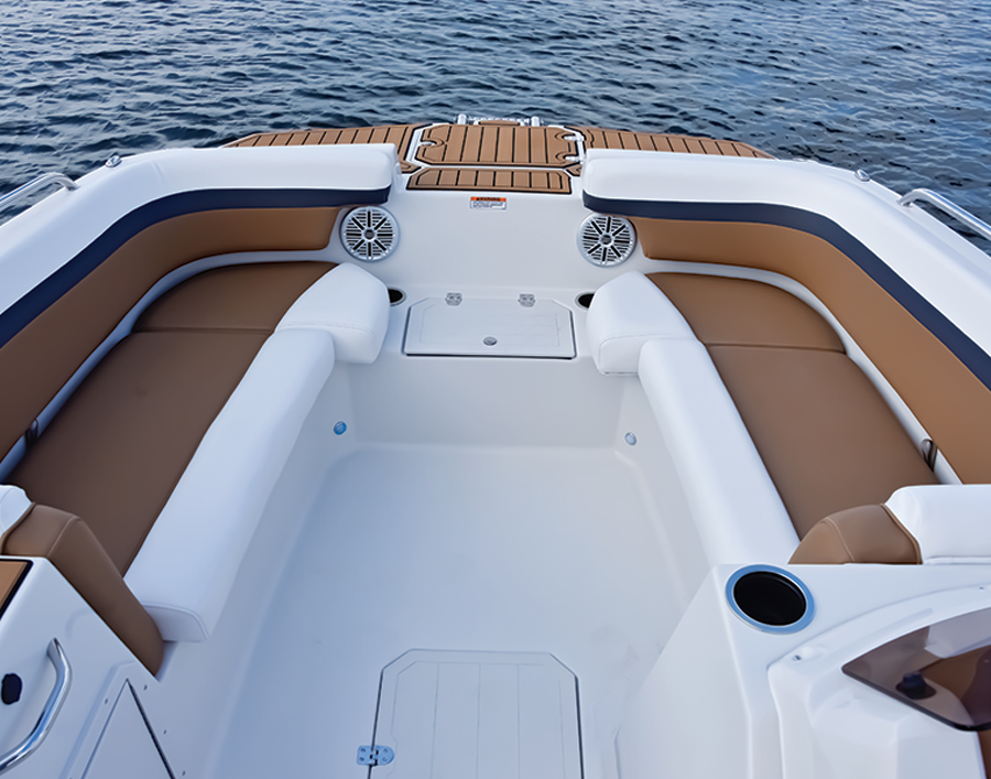 SVX 191 OB brown and white rear seating