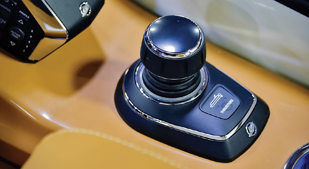 Boat stick knob