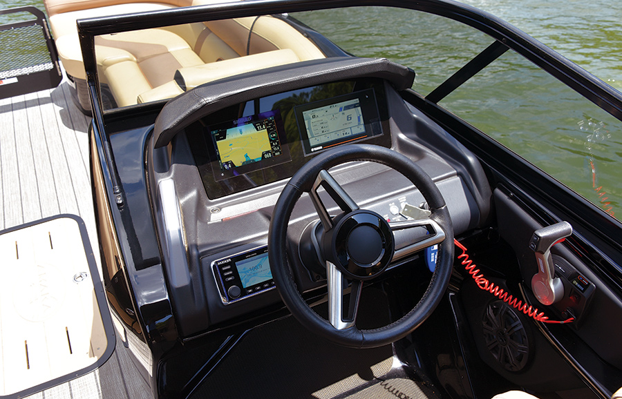 2020 Amara pontoon steering wheel