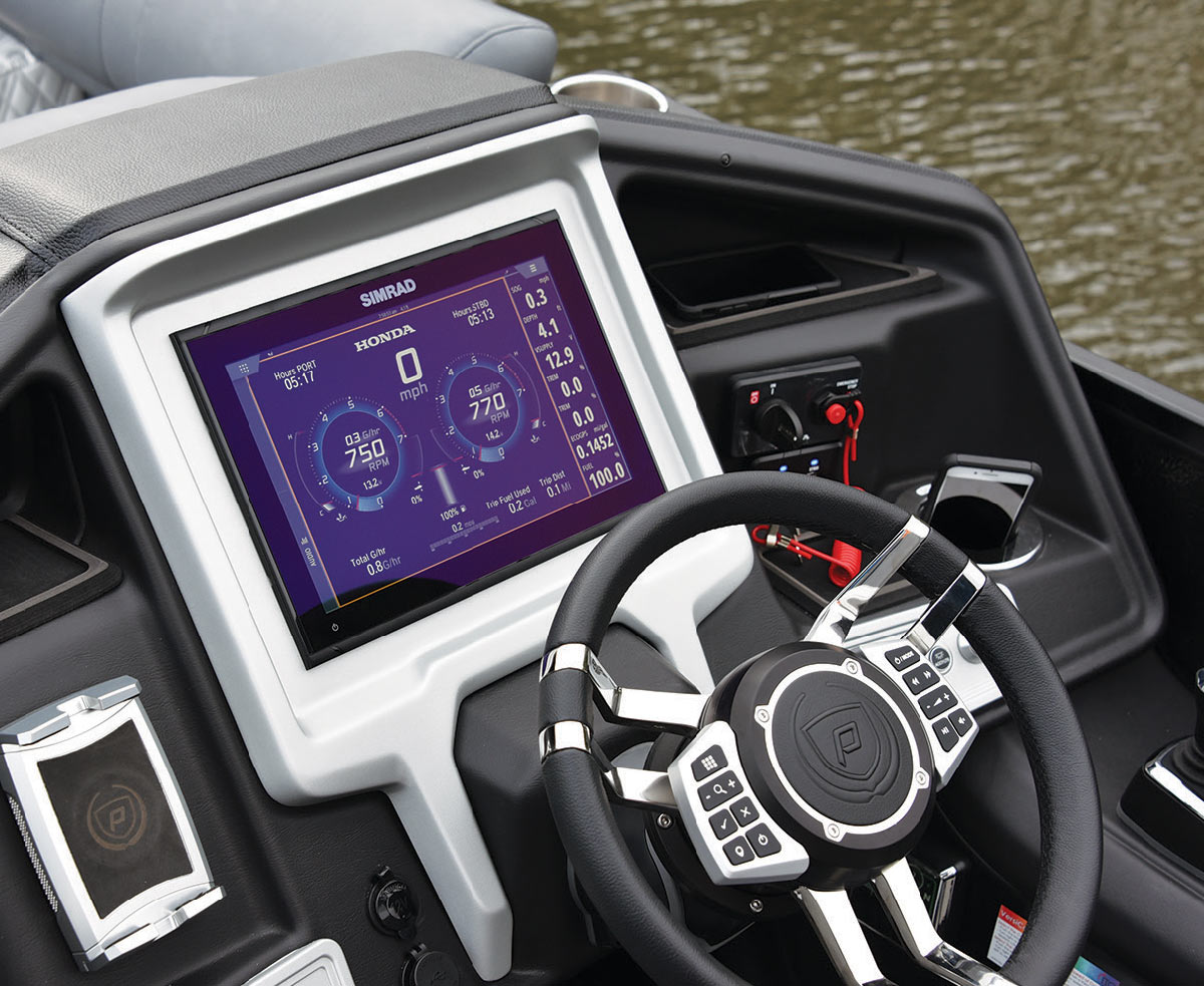 Boat's steering wheel