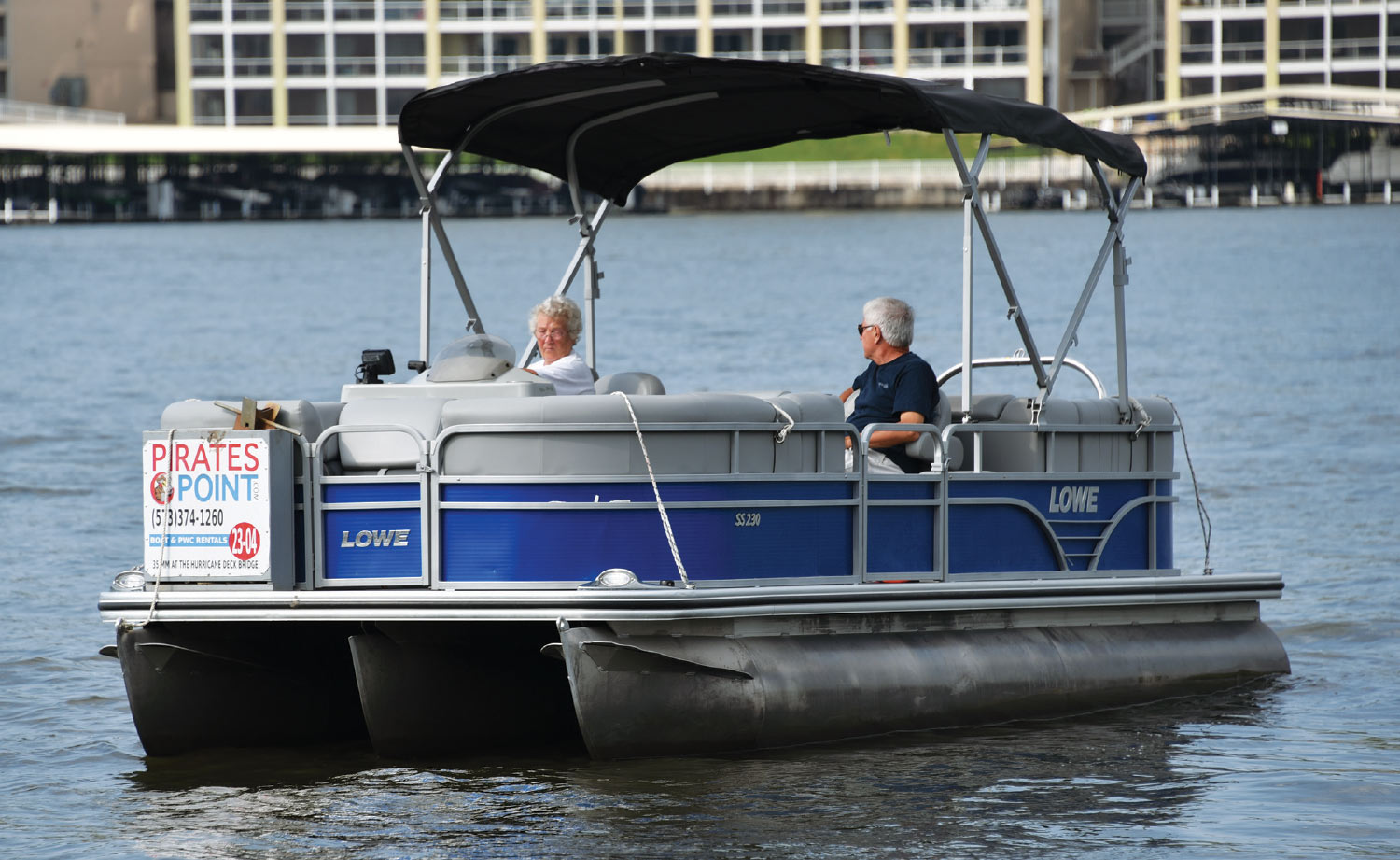 Side view of pontoon boat