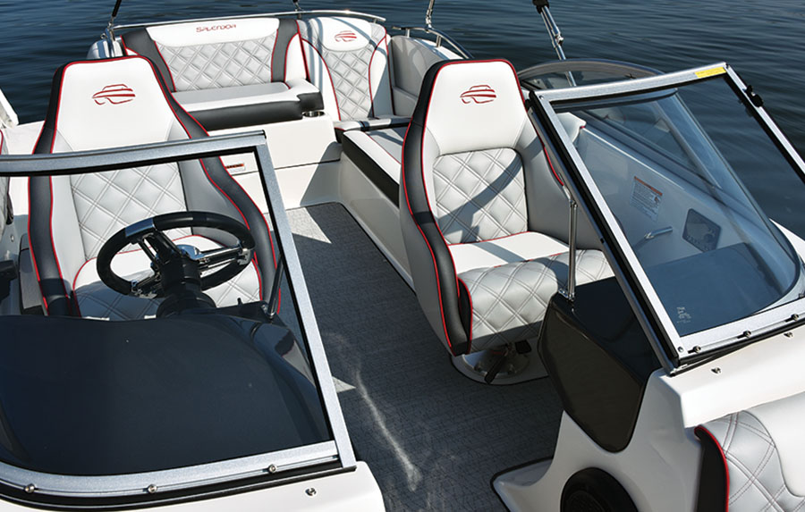 Splendor 220 Katana I/O interior chairs
