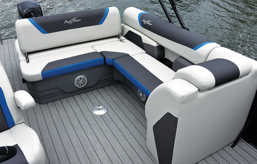 SunChaser Geneva Sport 23 SB passenger seating