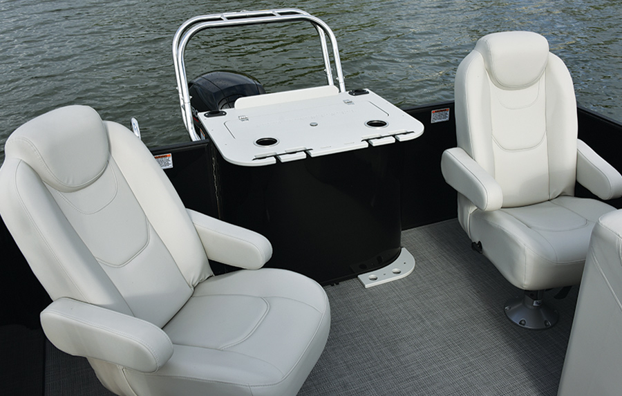 back passenger armchair seating on the Sylvan Mirage X3 Party Fish
