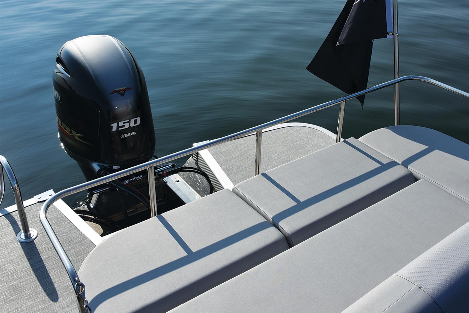 23 SX Swingback rear rumble seat and dual outboards