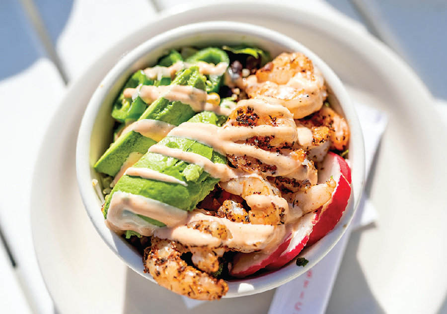 blackened shrimp bowl with quinoa