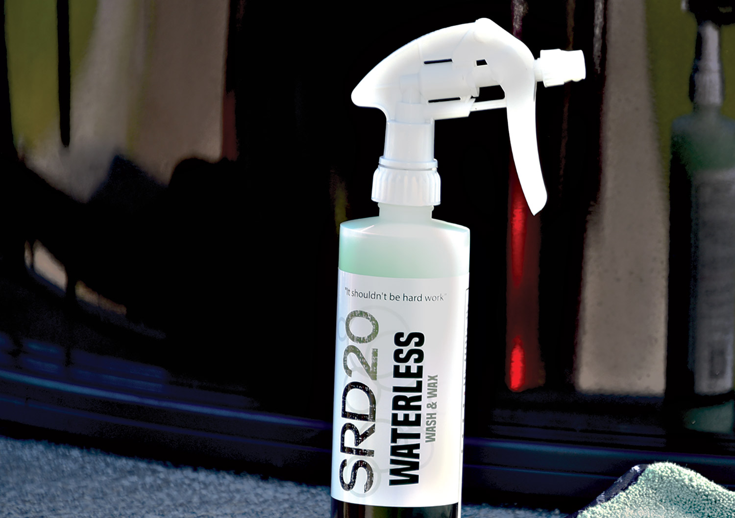 Close-up photograph perspective of the SRD20 Waterless Wash and Wax spray bottle product