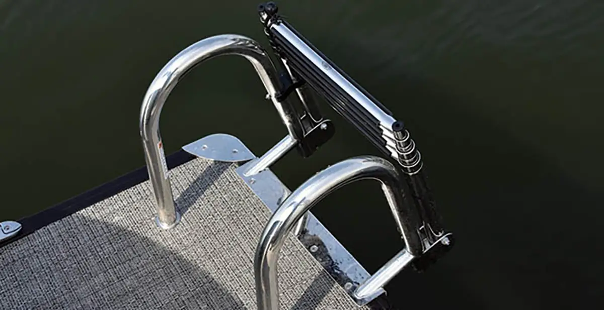 side rail of Barletta Pontoon