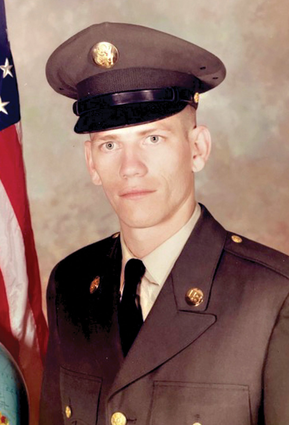 military headshot of Dan Graham
