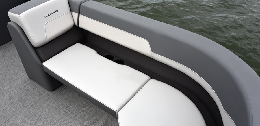 rounded corner seat of Lowe LS 210