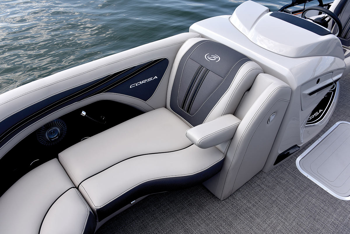 chaise lounge chair on Barletta Corsa X23U pontoon